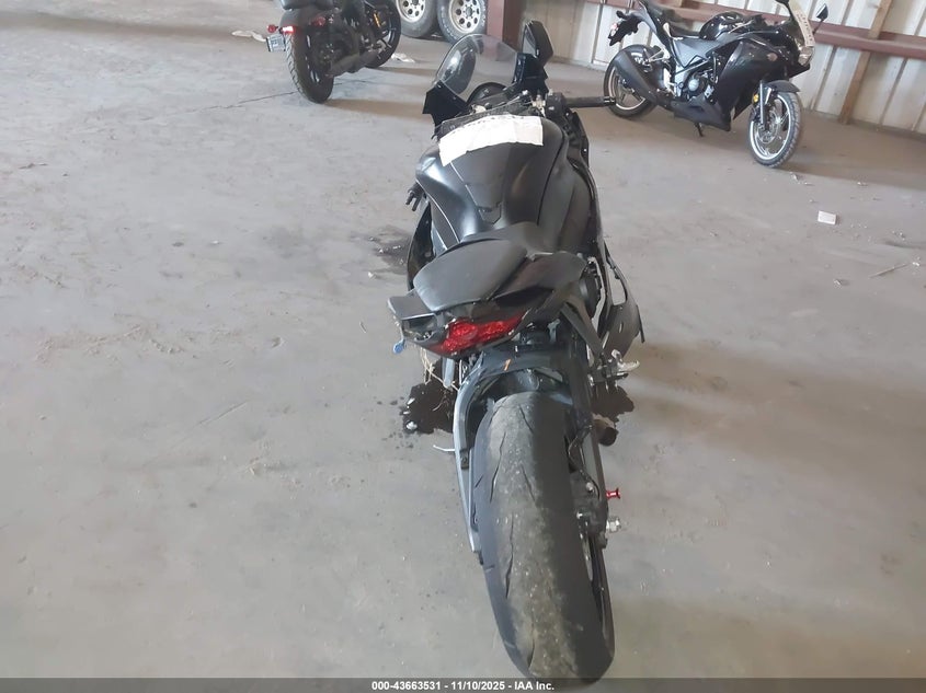 2025 Kawasaki Zx1002 M VIN: JKBZXVM11SA009733 Lot: 43663531