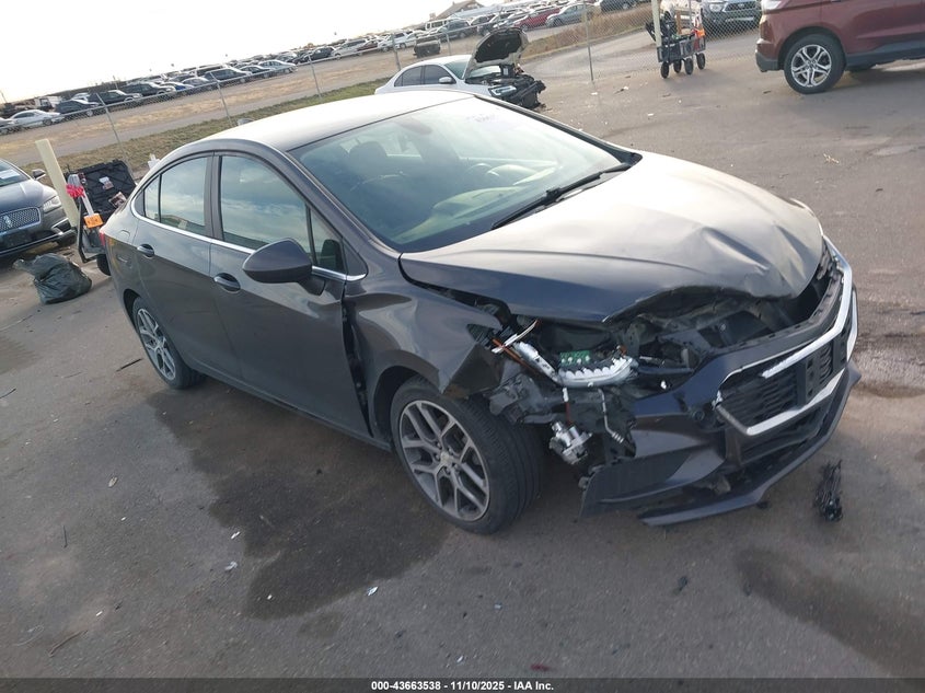 CHEVROLET CRUZE LT AUTO