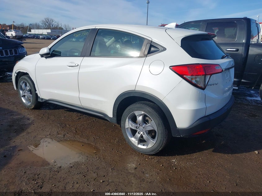 3CZRU6H30KM701810 2019 HONDA HR-V photo no. 3