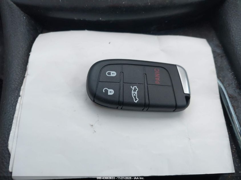 2015 Chrysler 200 S VIN: 1C3CCCBG3FN619739 Lot: 43663633