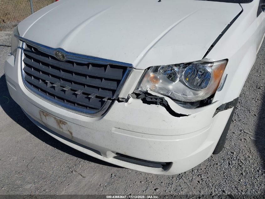 2008 Chrysler Town & Country Lx VIN: 2A8HR44H98R743735 Lot: 43663647