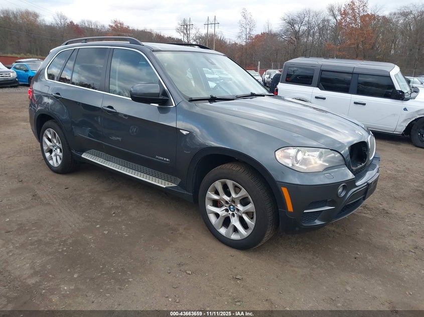 2013 BMW X5 XDRIVE35I/XDRIVE35I PREMIUM/XDRIVE35I SPORT ACTIVITY - 5UXZV4C54D0E11805
