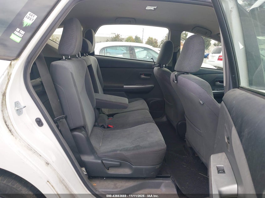JTDZN3EU9C3101983 2012 TOYOTA PRIUS V (+) photo no. 8
