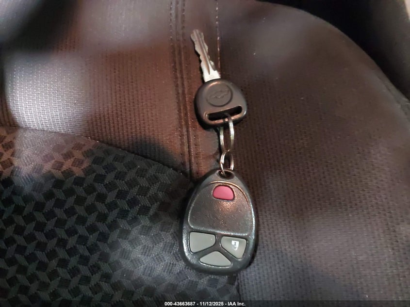 2008 Saturn Outlook Xe VIN: 5GZER13738J151770 Lot: 43663687