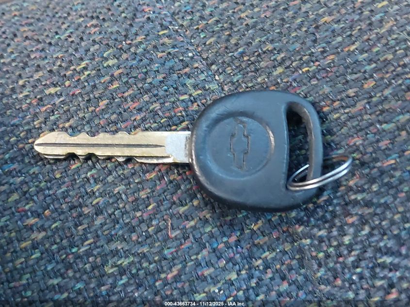 2006 Chevrolet Silverado 1500 Work Truck VIN: 1GCEC19V76Z223979 Lot: 43663734