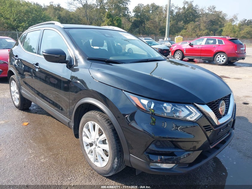 NISSAN ROGUE SPORT SV FWD XTRONIC CVT