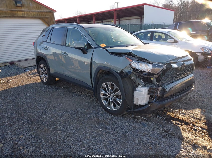 2019 TOYOTA RAV4 XLE PREMIUM - JTMA1RFV7KD508129