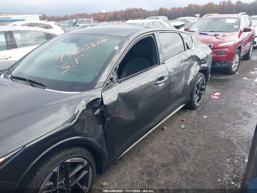 2025 Kia K4 Gt-Line VIN: 3KPFW4DE8SE159591 Lot: 43663826