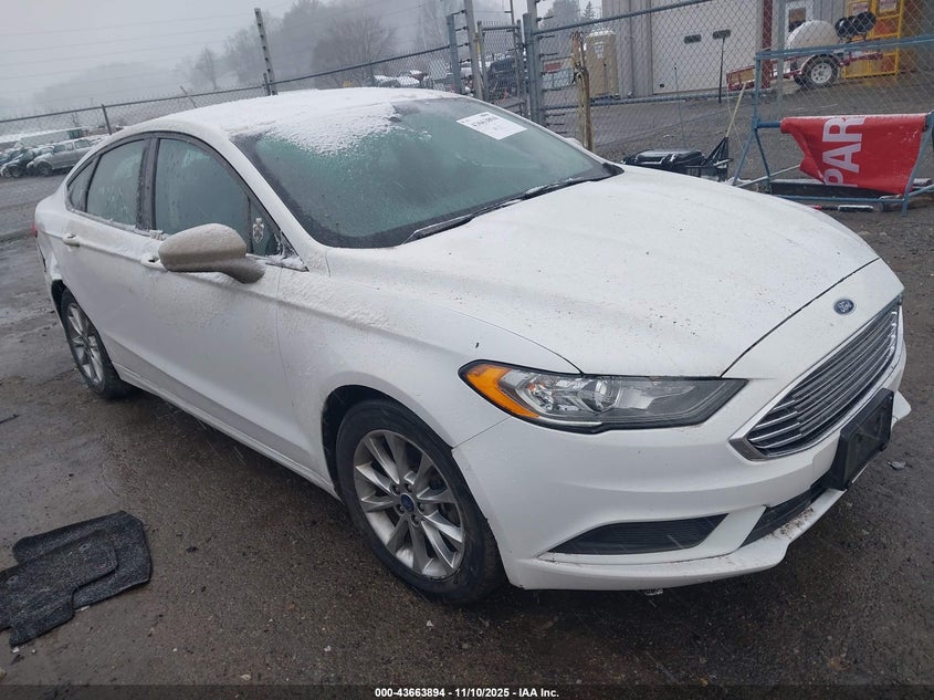 FORD FUSION SE