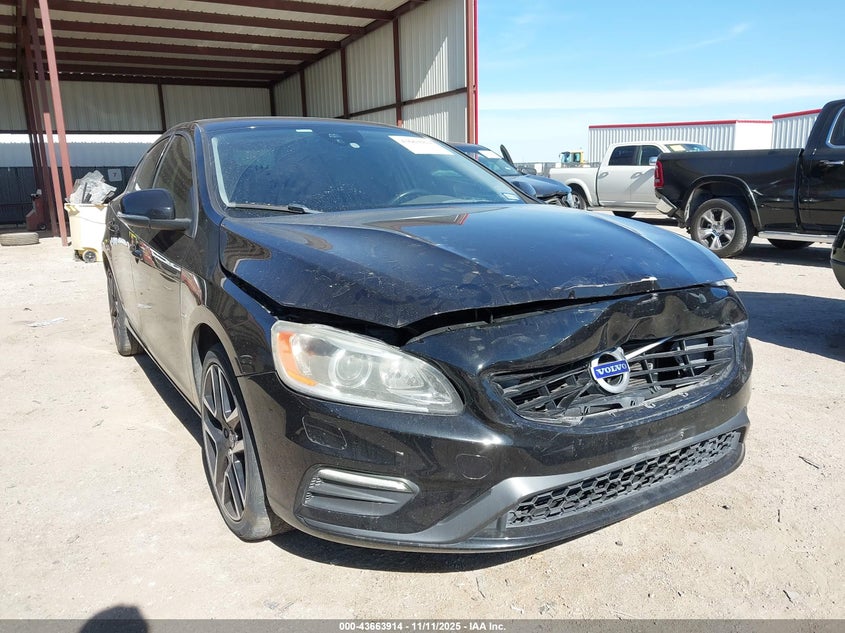 VOLVO S60 T5 DYNAMIC