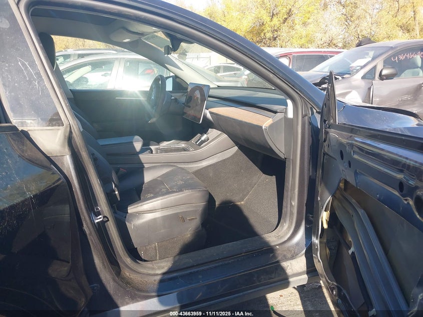 7SAYGAEE7RF015217 2024 TESLA MODEL Y photo no. 5