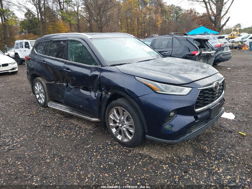 TOYOTA HIGHLANDER LIMITED