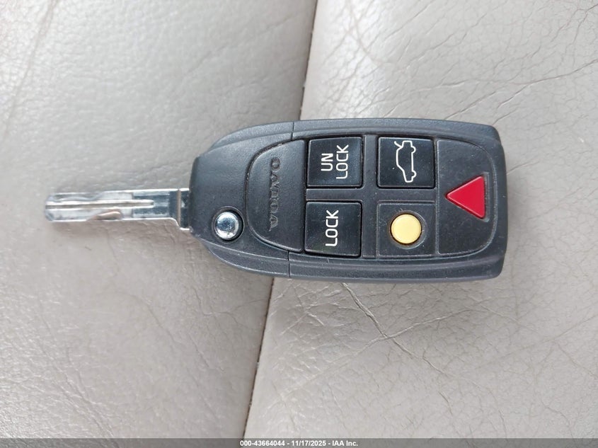 2006 Volvo S60 2.5T VIN: YV1RH592162514836 Lot: 43664044