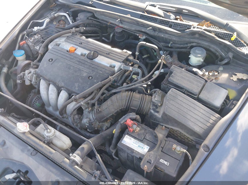 1HGCM56384A133073 2004 HONDA ACCORD photo no. 10