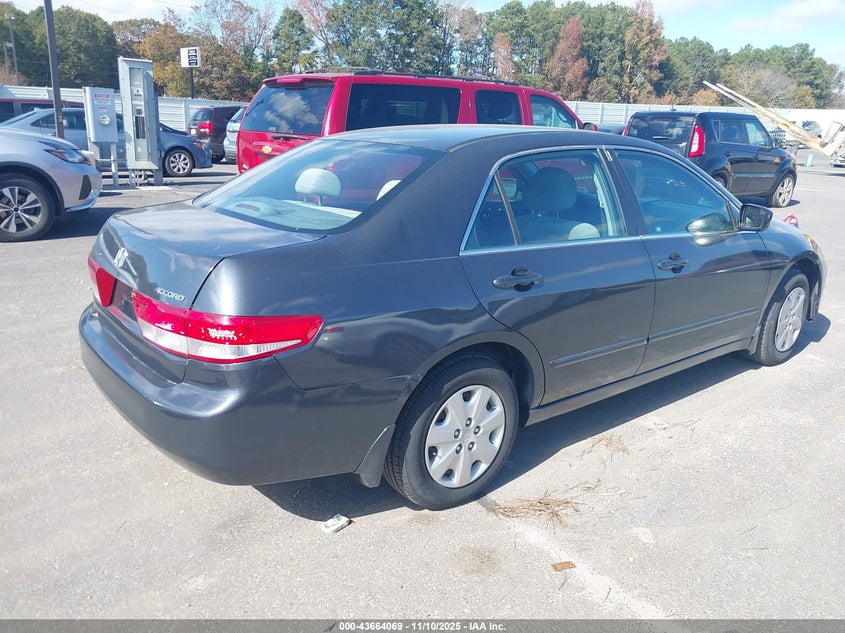 1HGCM56384A133073 2004 HONDA ACCORD photo no. 4