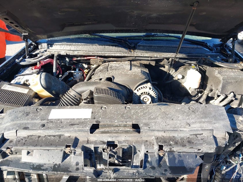 2007 GMC Yukon Denali VIN: 1GKFK63857J381586 Lot: 43664084