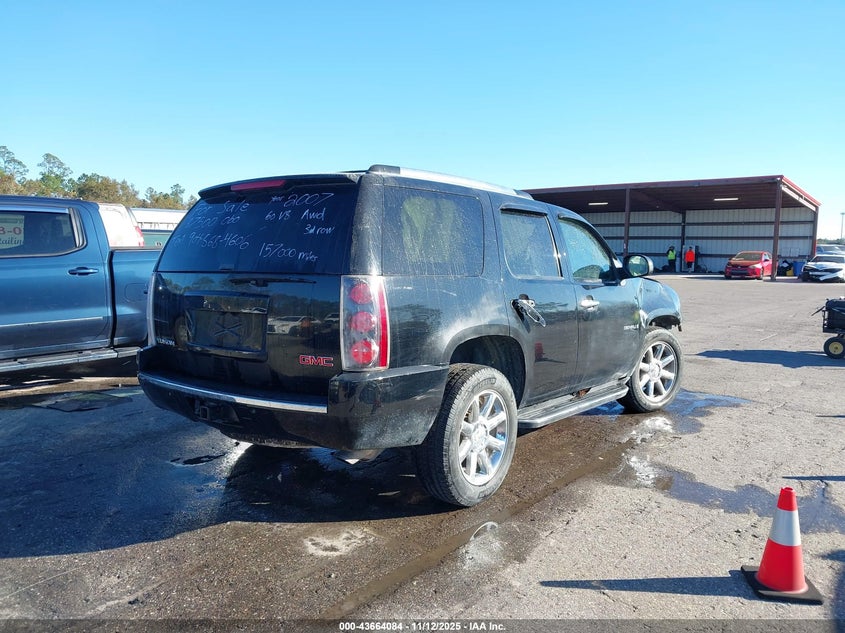 1GKFK63857J381586 2007 GMC YUKON photo no. 4