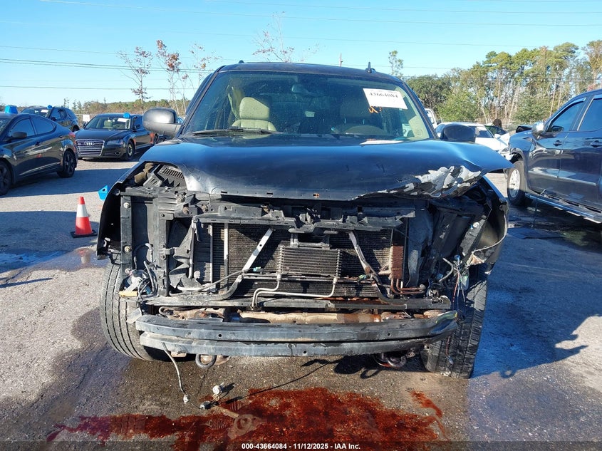 2007 GMC Yukon Denali VIN: 1GKFK63857J381586 Lot: 43664084