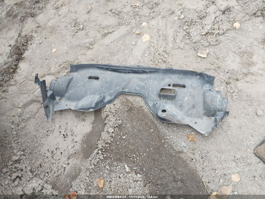 2004 Acura Mdx VIN: 2HNYD18914H550660 Lot: 43664123