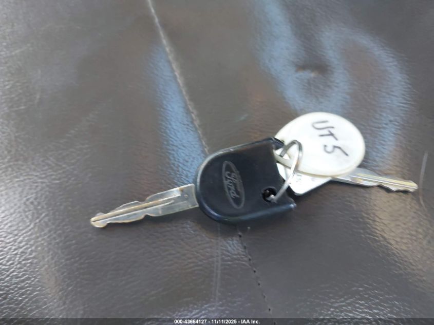 2009 Ford F-250 Xl/Xlt VIN: 1FDNF215X9EA79831 Lot: 43664127