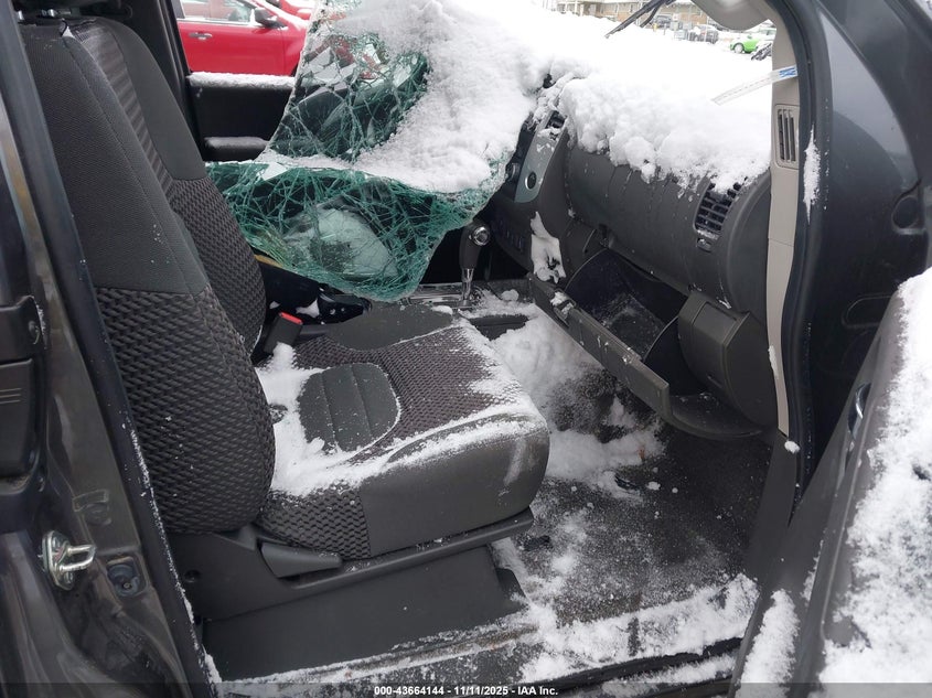 2017 NISSAN FRONTIER SV 1N6AD0CW7HN704734