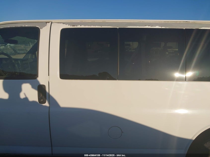 2011 Chevrolet Express 2500 Lt VIN: 1GAWGRFA7B1133032 Lot: 43664159