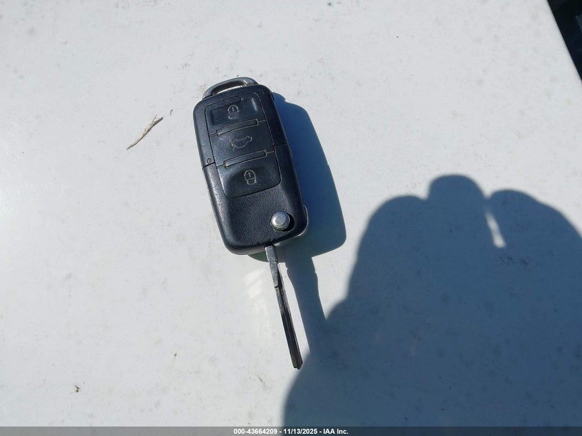 2009 Volkswagen Eos Komfort VIN: WVWBA71F09V023201 Lot: 43664209