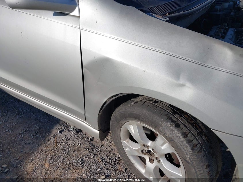 2003 Toyota Matrix Xr VIN: 2T1KR32E73C056925 Lot: 43664222