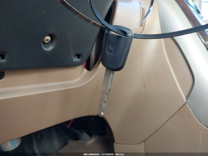 2003 Honda Pilot Ex-L VIN: 2HKYF18643H575337 Lot: 43664224