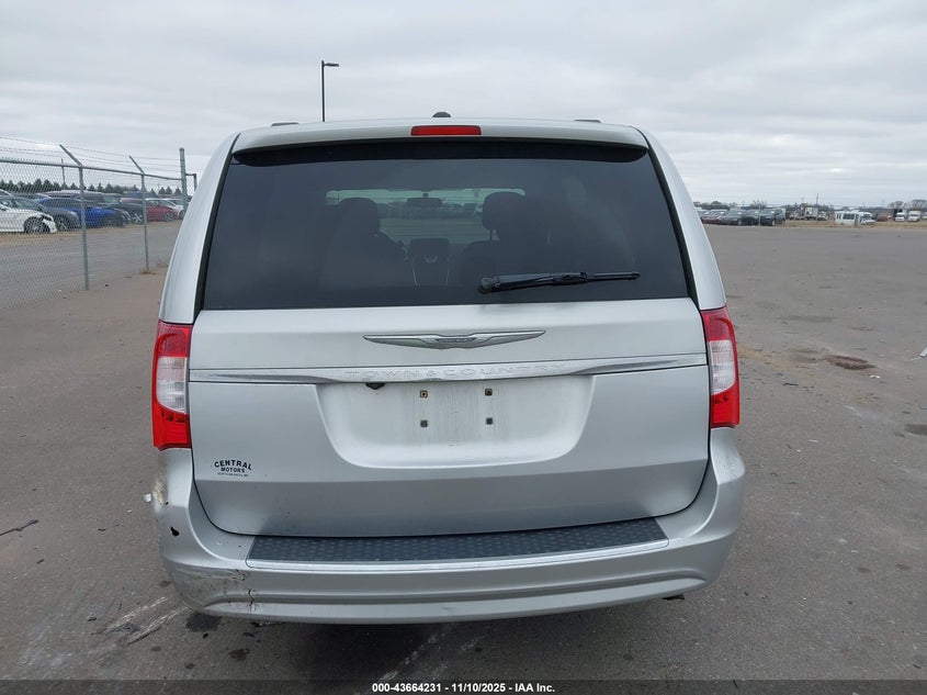 2011 Chrysler Town & Country Touring VIN: 2A4RR5DG1BR617783 Lot: 43664231