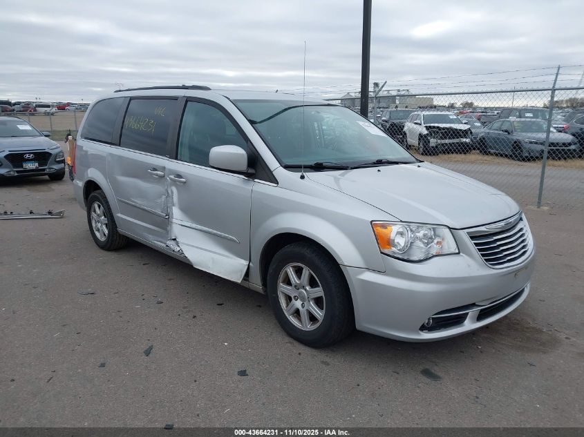 CHRYSLER TOWN & COUNTRY TOURING