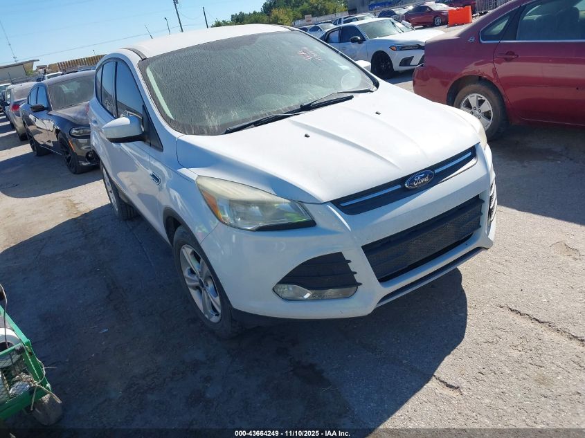 FORD ESCAPE SE