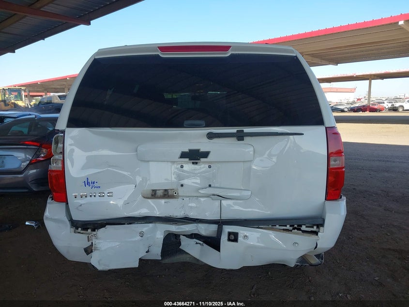 2013 Chevrolet Tahoe Lt VIN: 1GNSKBE02DR379289 Lot: 43664271