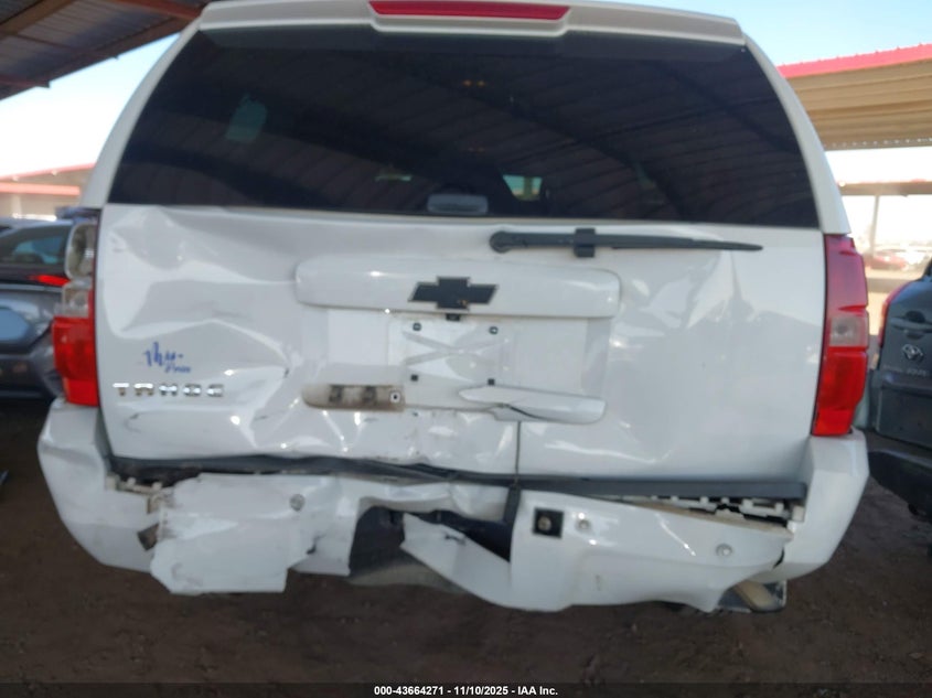 2013 Chevrolet Tahoe Lt VIN: 1GNSKBE02DR379289 Lot: 43664271