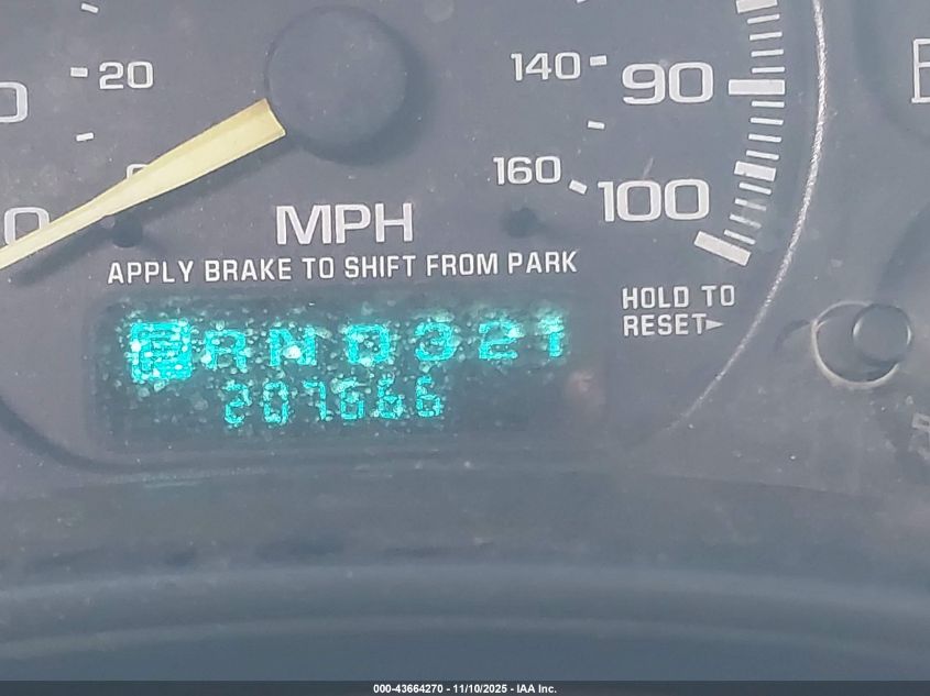 2000 Chevrolet Silverado 1500 Ls/Lt VIN: 2GCEK19T2Y1147097 Lot: 43664270