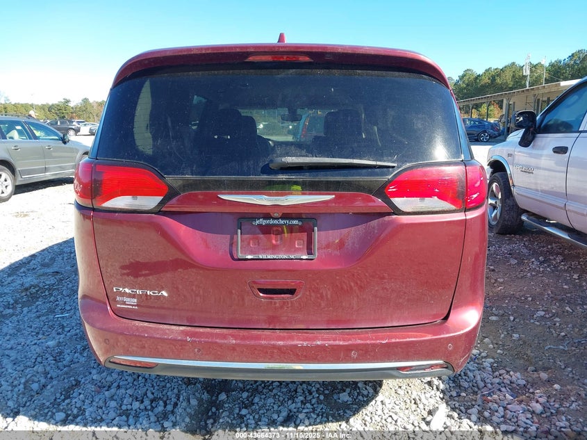 2018 Chrysler Pacifica Touring L VIN: 2C4RC1BG9JR119610 Lot: 43664373