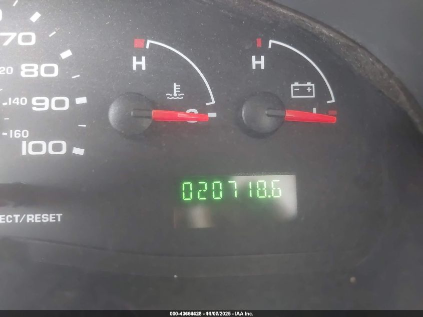 2008 Ford E-450 Cutaway VIN: 1FDXE45S68DB03179 Lot: 43664428