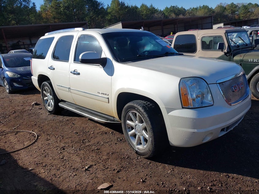 GMC YUKON DENALI