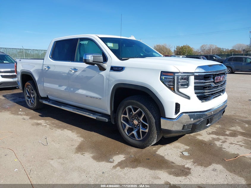 GMC SIERRA 1500 4WD SHORT BOX SLT