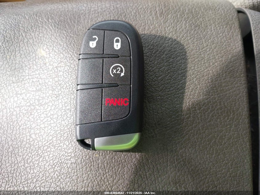 2013 Dodge Journey Sxt VIN: 3C4PDCBG7DT705529 Lot: 43664542