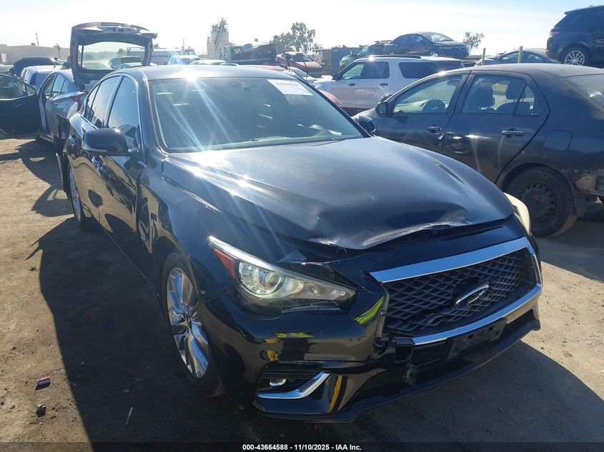 INFINITI Q50 3.0T LUXE