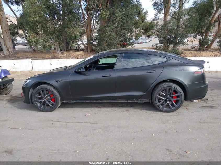 2023 Tesla Model S Plaid Tri Motor All-Wheel Drive VIN: 5YJSA1E61PF516338 Lot: 43664590