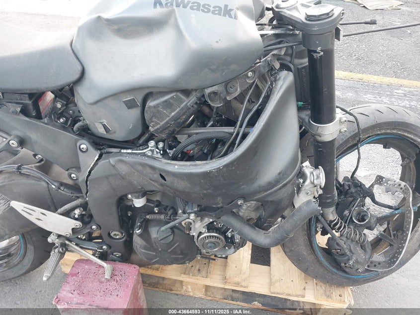 2025 Kawasaki Zx636 K VIN: JKBZXJJ14SA021856 Lot: 43664593