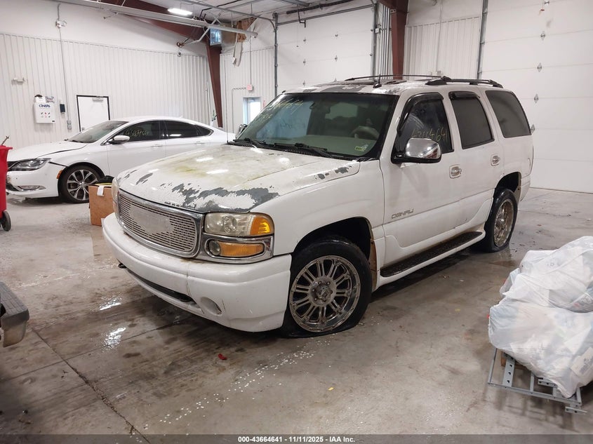 2002 GMC Yukon Denali
