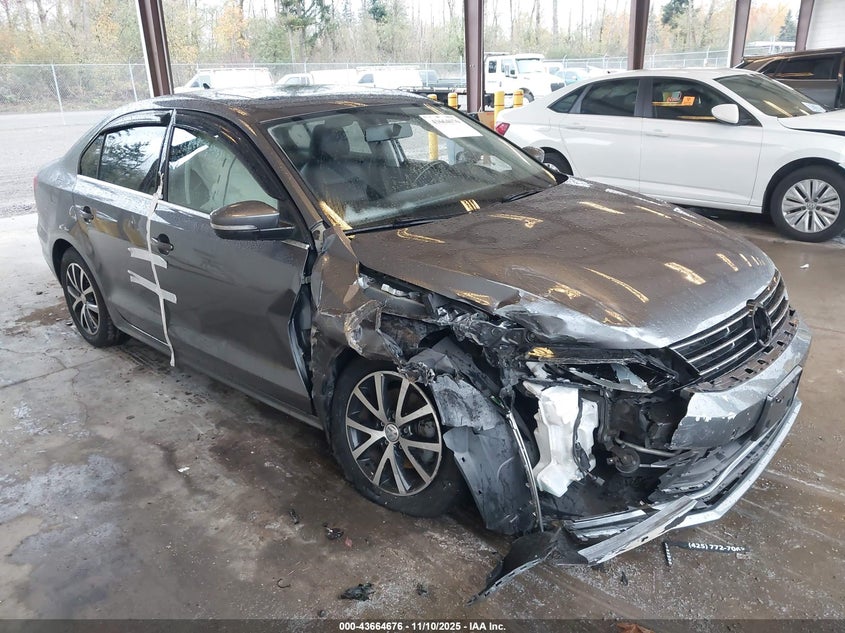 VOLKSWAGEN JETTA 1.4T SE/1.4T WOLFSBURG EDITION