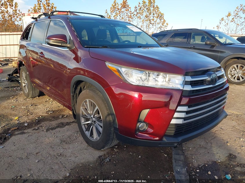 TOYOTA HIGHLANDER XLE