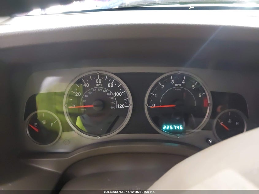 2007 Jeep Compass Limited VIN: 1J8FF57W77D396763 Lot: 43664755