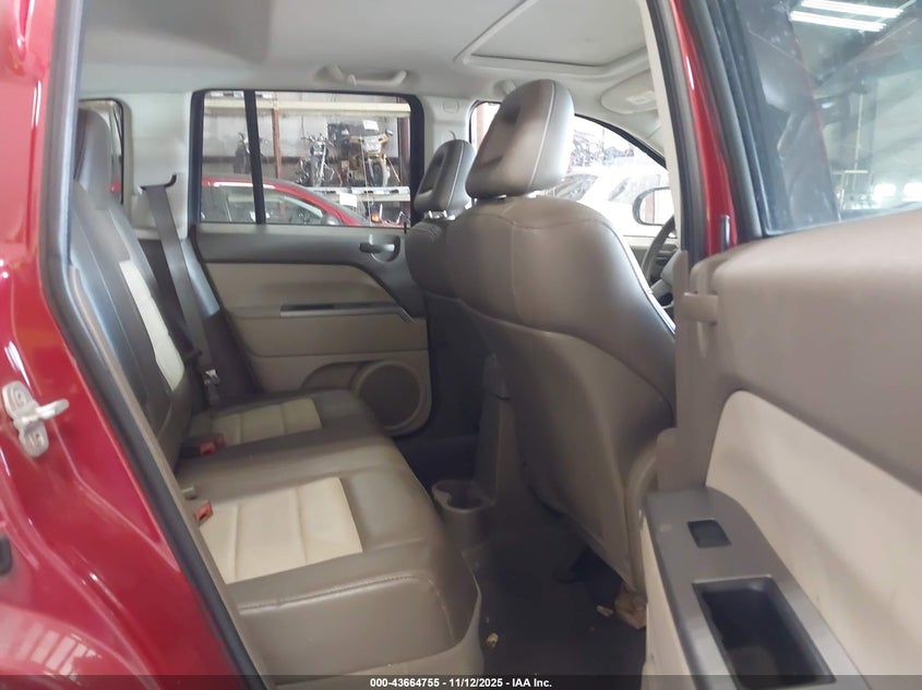 2007 Jeep Compass Limited VIN: 1J8FF57W77D396763 Lot: 43664755