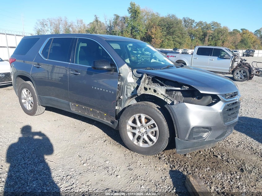 CHEVROLET TRAVERSE LS