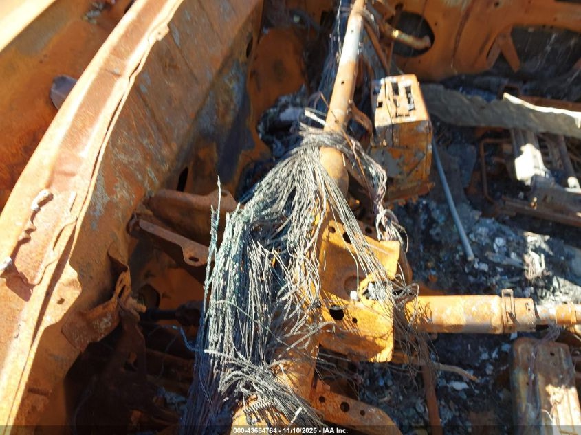 2014 Toyota Tundra Sr5 5.7L V8 VIN: 5TFDW5F16EX323853 Lot: 43664784